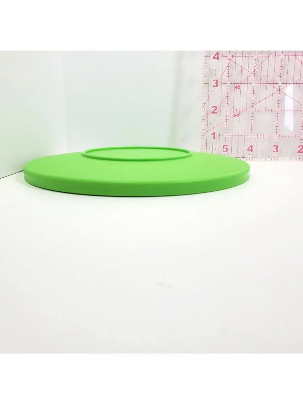Tupperware Spring Green Replacement Seal Lid Impressions Medium Bowl 3096 B5